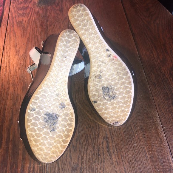 PLATFORM Pin-Up Sandals with Black and White Stars - Picture 3 of 3